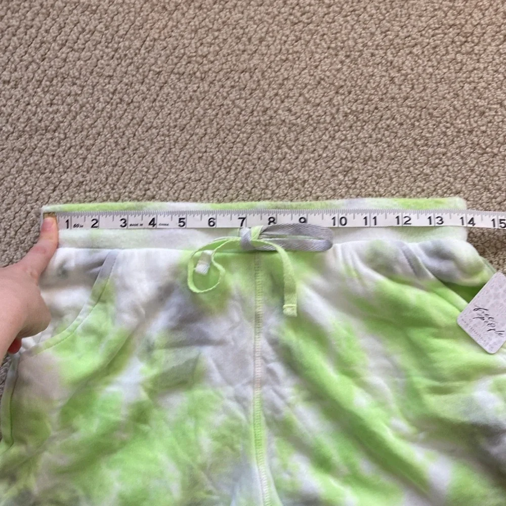 NEW Free People Kelly Tie Dye Sweat Shorts Citron Green Grey Size XS Lounge NWT - Picture 5 of 10